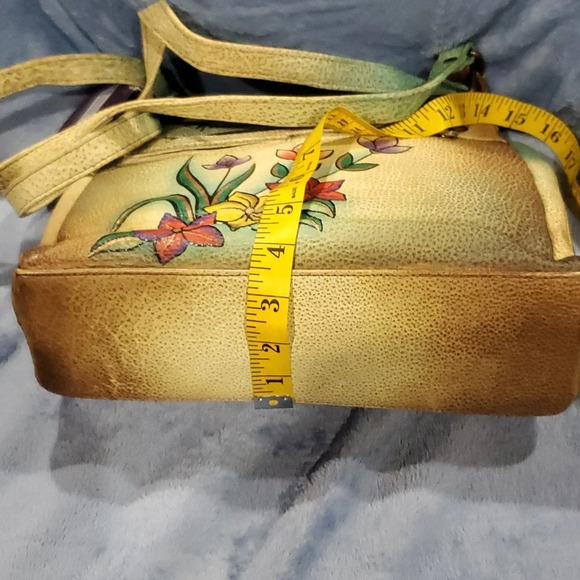 Anuschka nwt handpainted leather butterfly double strap zip around shoulder bag - Picture 7 of 10